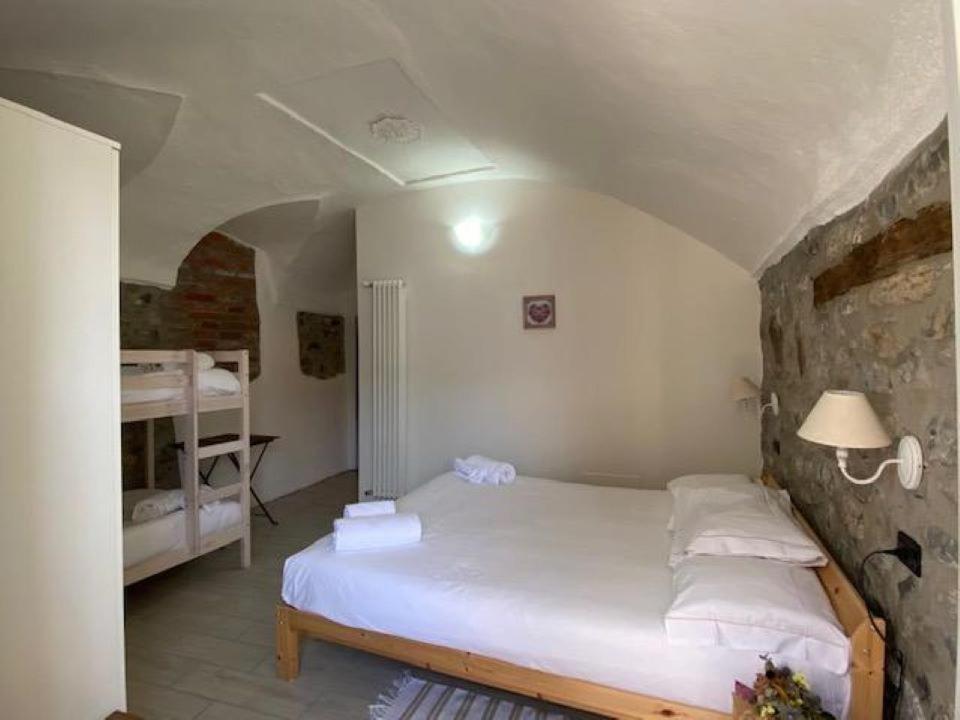 Casa Caterina Apartment เลซเซโน ภายนอก รูปภาพ