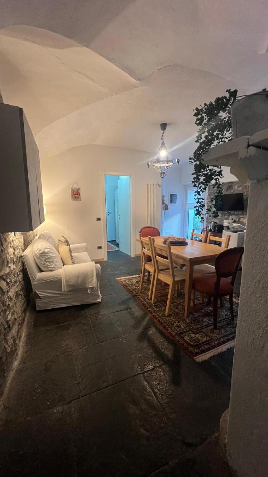 Casa Caterina Apartment เลซเซโน ภายนอก รูปภาพ