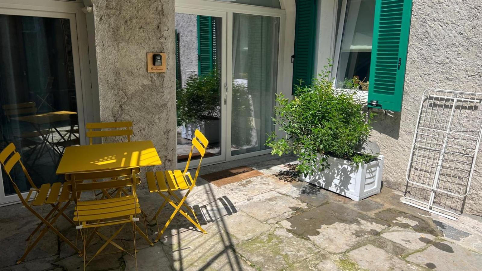 Casa Caterina Apartment เลซเซโน ภายนอก รูปภาพ